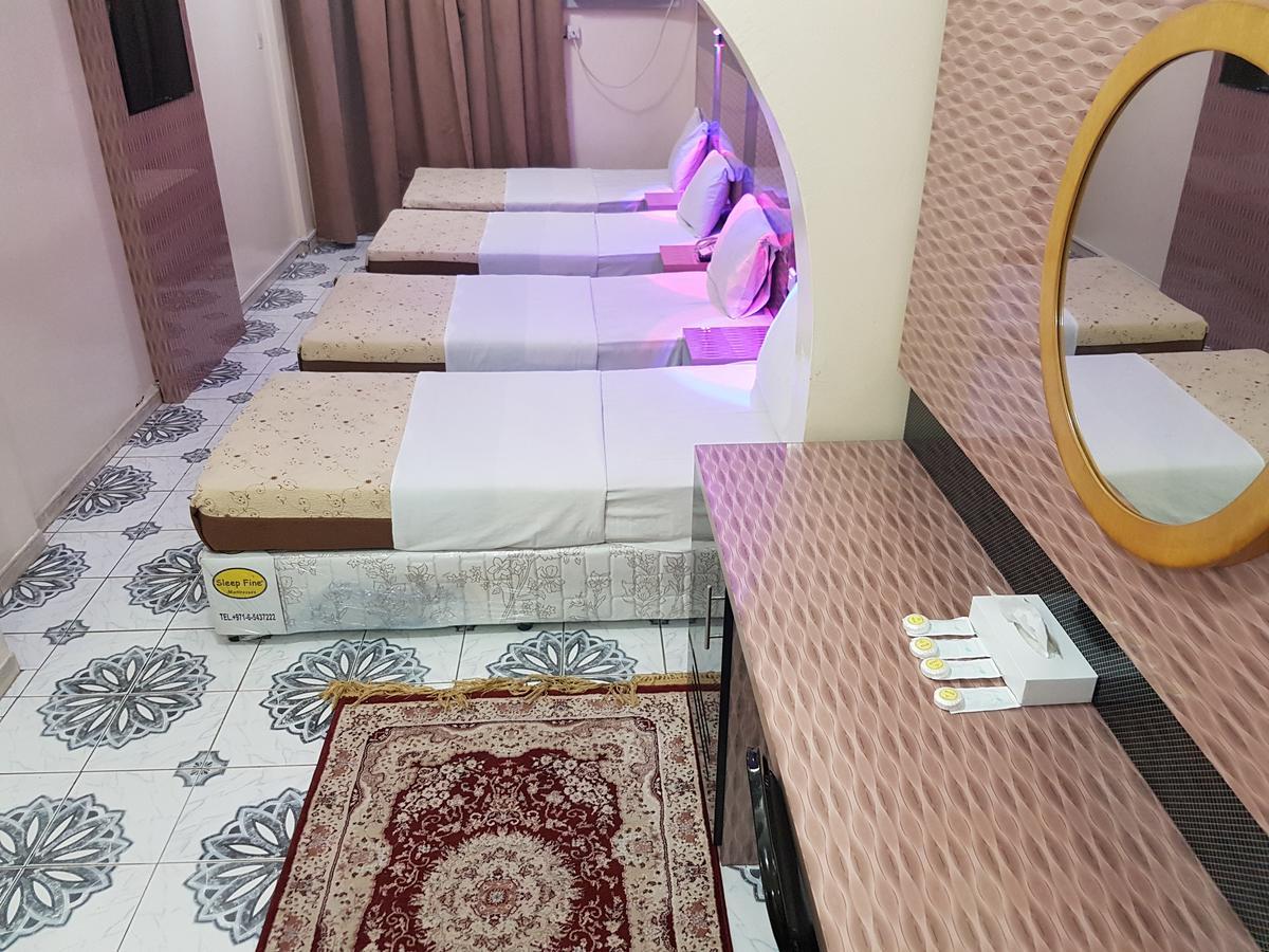 Tehran Hotel Dubai Exteriör bild